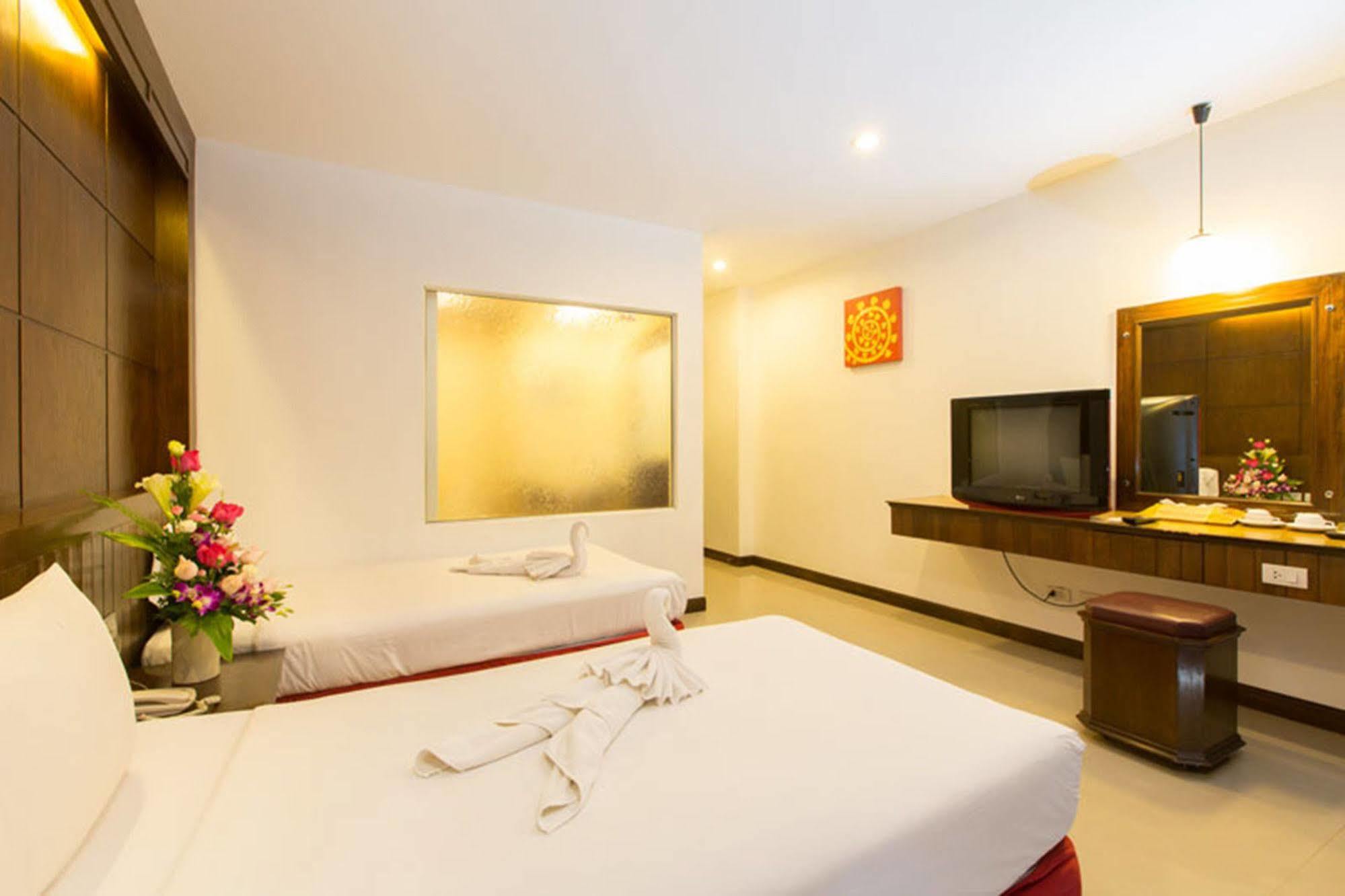 Thai Siam Patong Zewnętrze zdjęcie